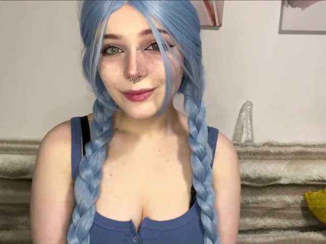 KittyKittyHey live cam on BongaCams