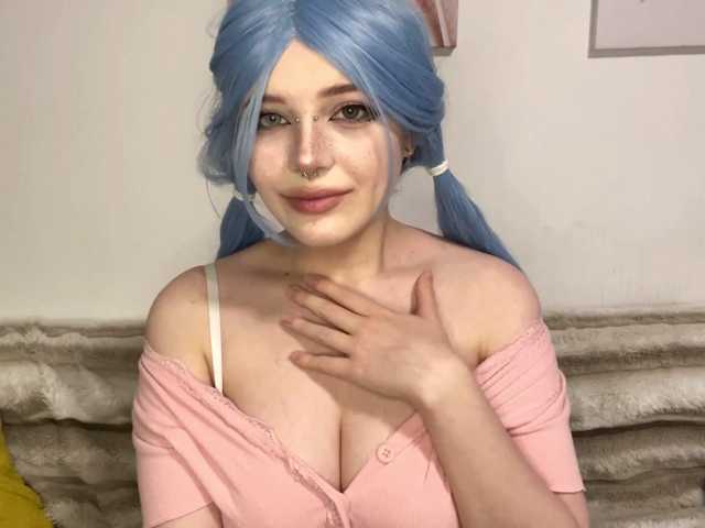 KittyKittyHey live cam on BongaCams
