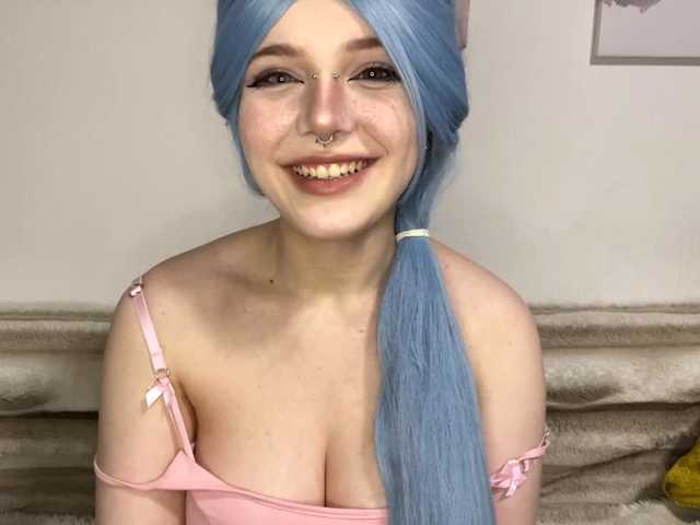 KittyKittyHey live cam on BongaCams