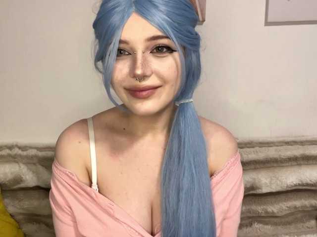 KittyKittyHey live cam on BongaCams