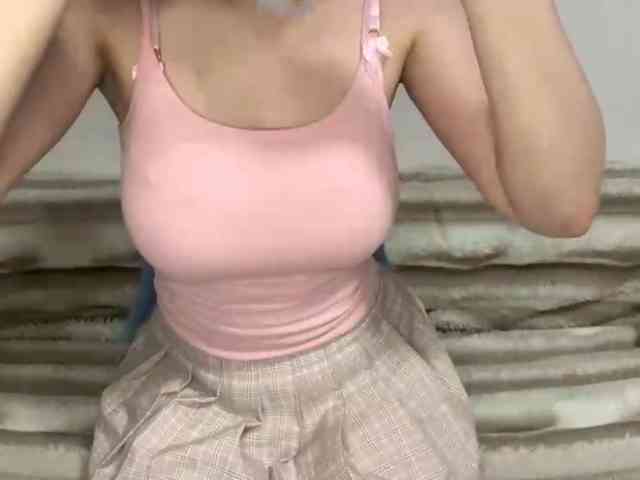 KittyKittyHey webcam