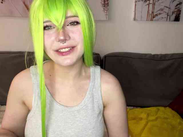 KittyKittyHey webcam