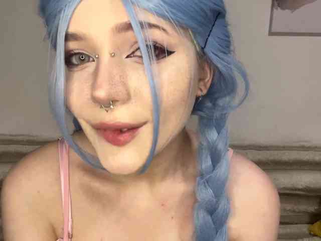 KittyKittyHey webcam