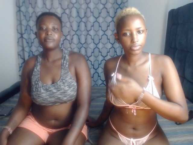 Nostaljia live cam on BongaCams