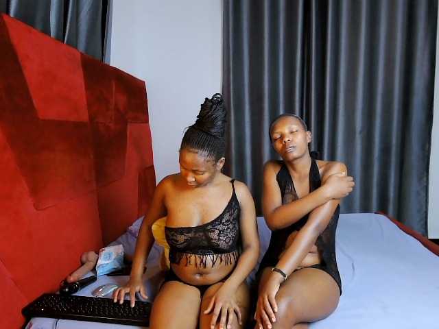 le modèle Lovedrizzles est en webcam porno dans un show sur le site bongacams, il possède les tags suivants: Ebony,Brunette,Shaved