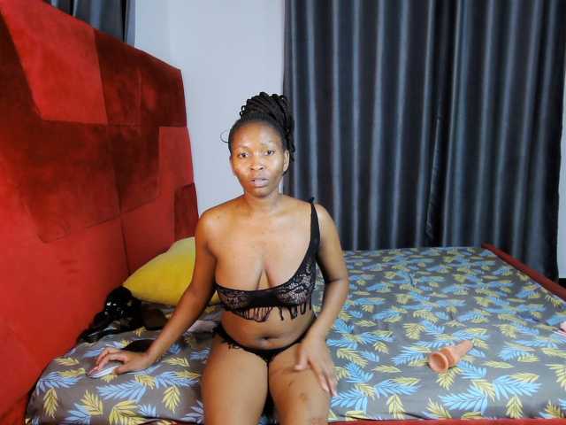 Lovedrizzles live cam on BongaCams