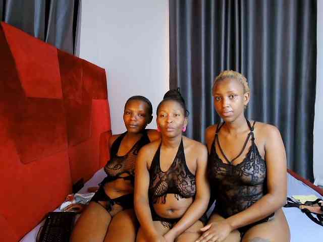 Lovedrizzles webcam