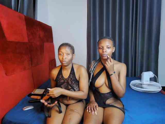 Model: Lovedrizzles