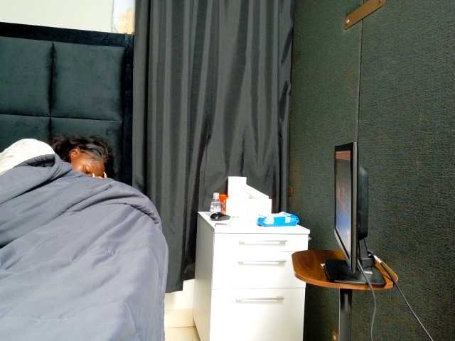 TyrasexyEyes live cam on BongaCams