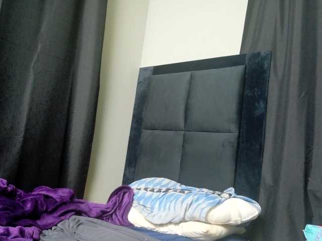 TyrasexyEyes live cam on BongaCams
