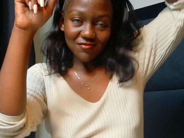 TyrasexyEyes