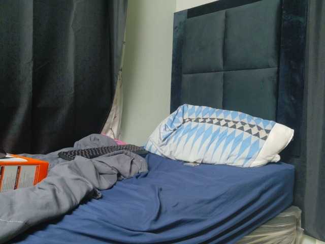 TyrasexyEyes live cam preview