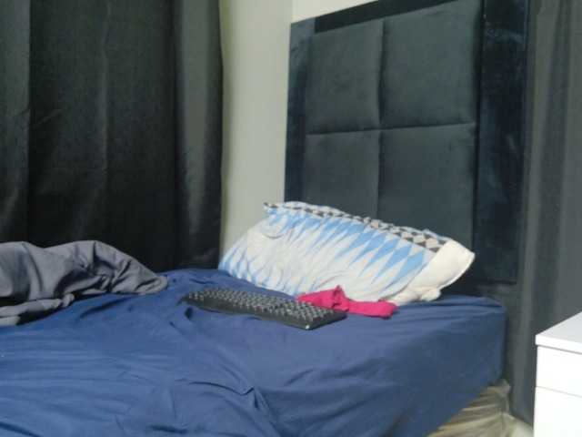 TyrasexyEyes live cam on BongaCams