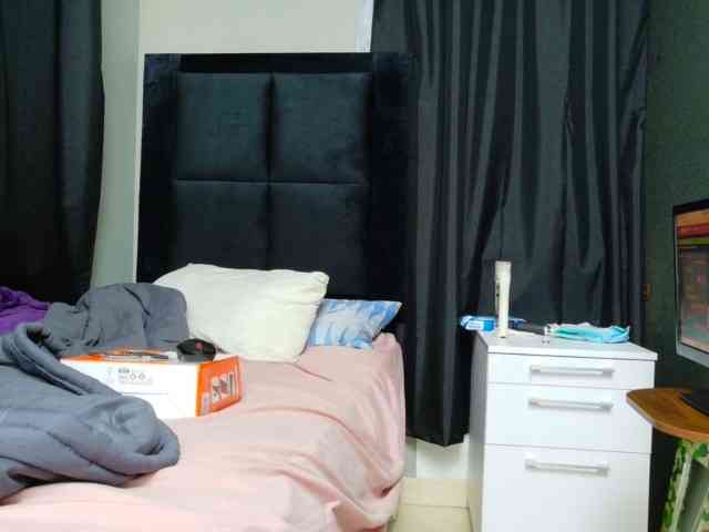 TyrasexyEyes