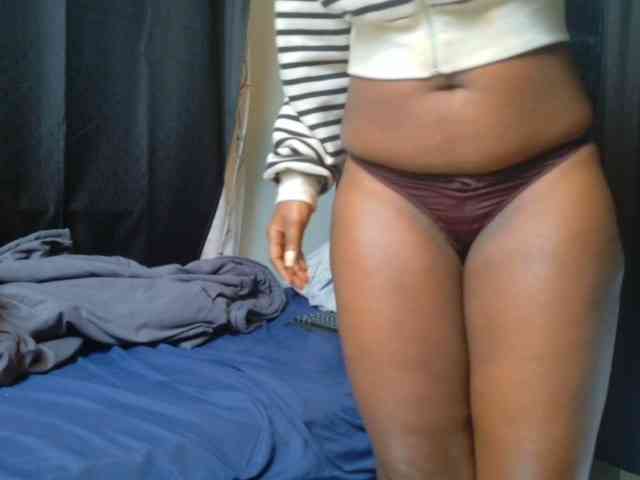 TyrasexyEyes webcam
