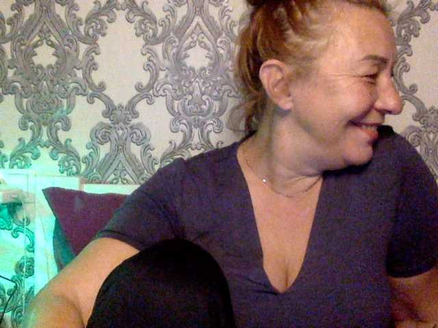 ALINIKA live cam on BongaCams