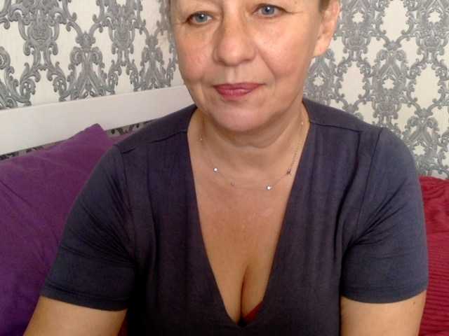 ALINIKA live cam preview