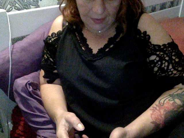 ALINIKA live cam on BongaCams