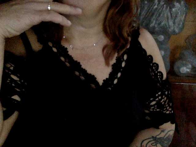 ALINIKA live cam on BongaCams