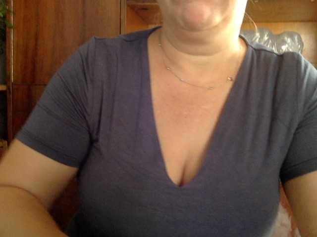 ALINIKA live cam preview