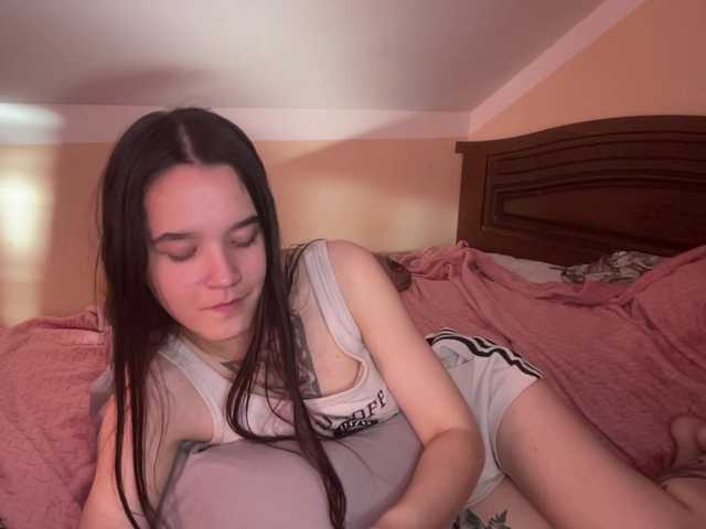CathleenSaint live cam on BongaCams