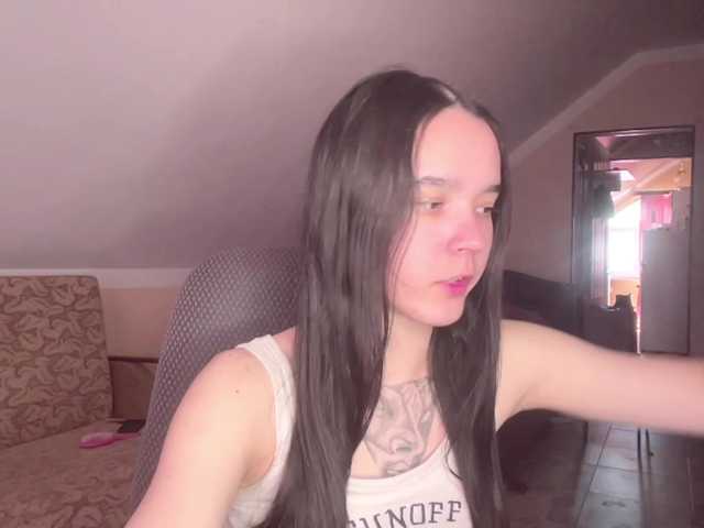 CathleenSaint live cam on BongaCams
