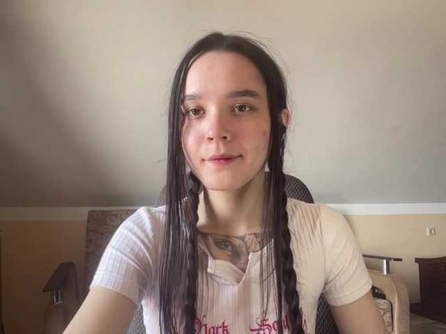 CathleenSaint live cam on BongaCams