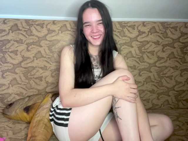 CathleenSaint live cam on BongaCams