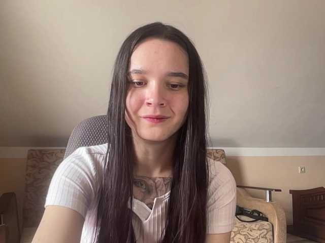 CathleenSaint live cam on BongaCams