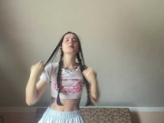 CathleenSaint live cam on BongaCams