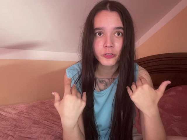 CathleenSaint live cam on BongaCams