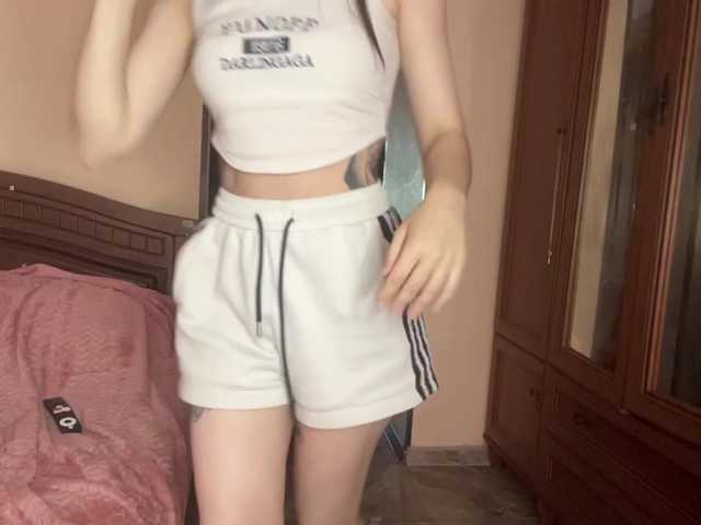 CathleenSaint live cam on BongaCams