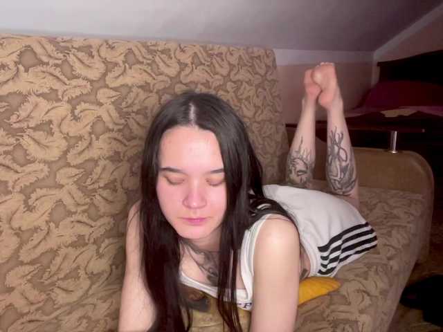 CathleenSaint live cam on BongaCams