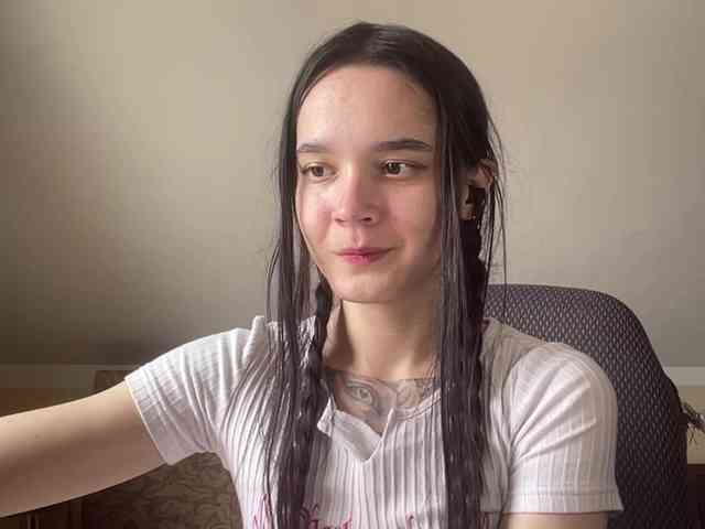 CathleenSaint webcam