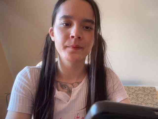 CathleenSaint webcam