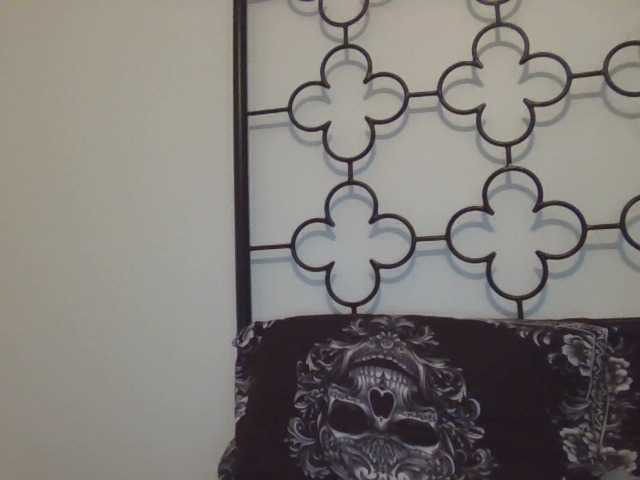 Darlinxxx-1 live cam on BongaCams