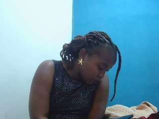 Tinah2's Live Webcam