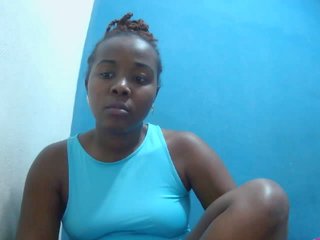 Tinah2's Live Webcam