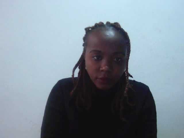Tinah2 live cam on BongaCams