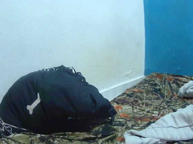 Tinah2 live cam preview