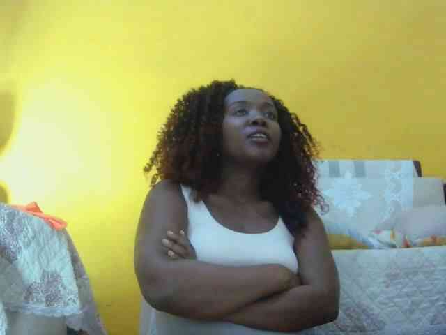Tinah2's webcam live show