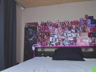 Min1Kara Porn Show