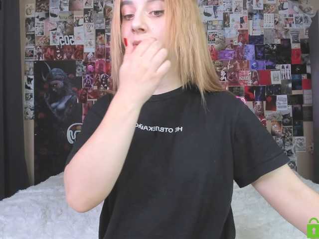 Min1Kara live cam on BongaCams
