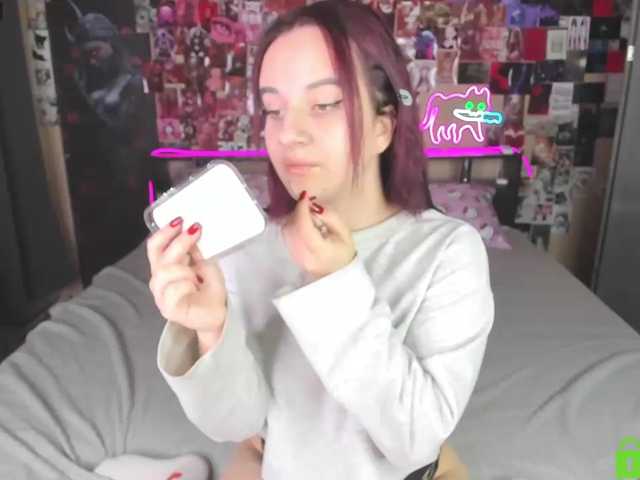 Min1Kara live cam on BongaCams