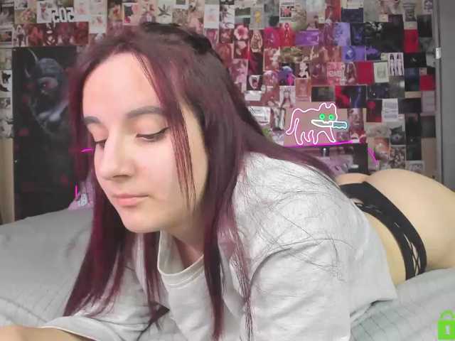 Min1Kara live cam preview