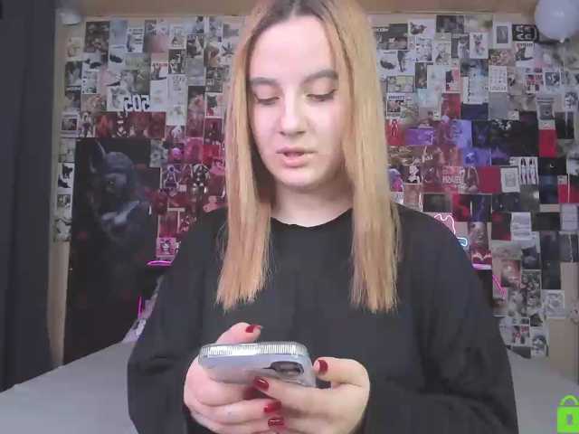 Min1Kara live cam on BongaCams
