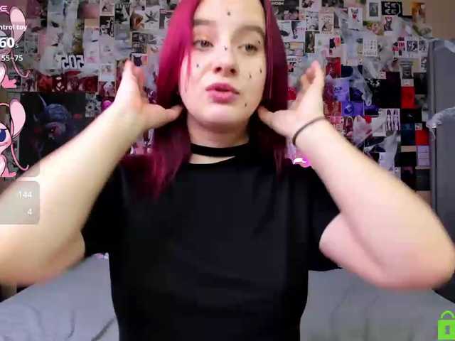 Min1Kara live cam on BongaCams