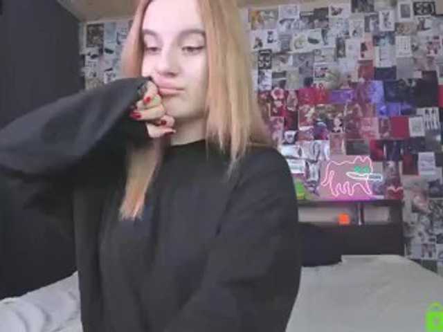 Min1Kara live cam