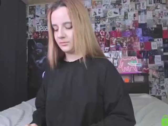 Min1Kara live cam on BongaCams