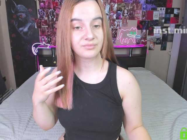 Min1Kara live cam on BongaCams